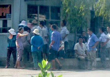 "Thế lực ngầm" tiếp tục "làm loạn" bến xe An Sương ảnh 3