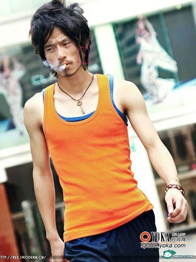 Chàng ăn mày nổi tiếng gây chú ý để tìm người yêu ảnh 4