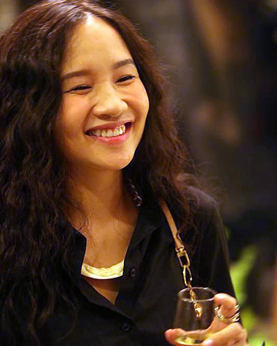 "Tôi xác định mục tiêu sống của mình rất rõ, vật chất từng ấy là đủ rồi, cái quan trọng bây giờ là làm phong phú đời sống tâm hồn"