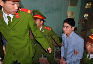 Trực tiếp: Xét xử sát thủ "máu lạnh" Lê Văn Luyện ảnh 4