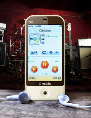 Q-mobile P5 đẹp trang nhã ảnh 2 Q-mobile P5 đẹp trang nhã ảnh 2