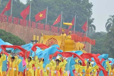 Hình ảnh Lễ mít-tinh, diễu binh, diễu hành kỷ niệm 1.000 năm Thăng Long - Hà Nội ảnh 11