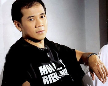 NSƯT Thành Lộc hát cải lương ảnh 1