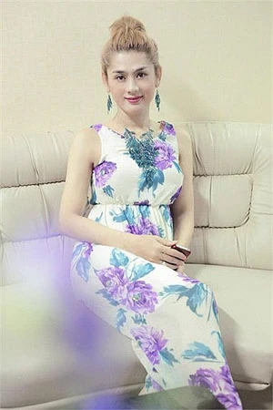 Lâm Chí Khanh tung ảnh xinh đẹp ở bệnh viện Thái Lan ảnh 5