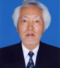 Nghệ sỹ guitar Hải Thoại sinh năm 1936, mất ngày 3/4/2009. Lễ an táng diễn ra vào hôm qua, 6/4/2009.