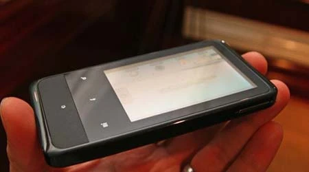 Máy nghe nhạc chạy Android đầu tiên của Creative ảnh 2 Máy nghe nhạc chạy Android đầu tiên của Creative ảnh 2