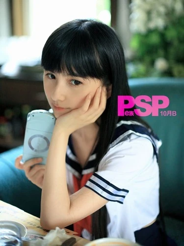 Ngắm nữ họa sĩ truyện tranh đẹp hơn cả... truyện tranh ảnh 6