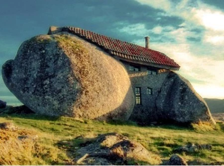 Những công trình kiến trúc kỳ lạ nhất thế giới ảnh 12