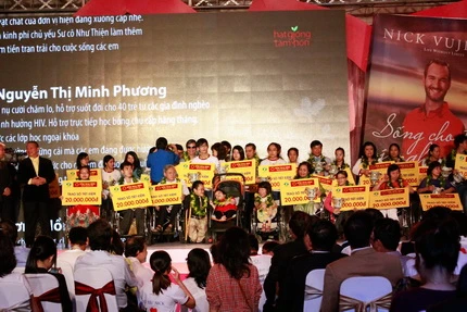 Nick Vujicic giao lưu tại chương trình Chào Việt Nam ảnh 11