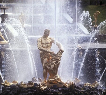 Những đài phun nước đẹp nhất thế giới ảnh 7