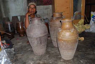 Chuyện về hàng trăm ngôi mộ bị xới tung để lấy đồ cổ ảnh 3