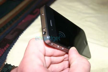 Hình ảnh iPhone 4G liên tiếp xuất hiện ảnh 6