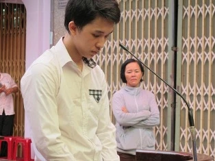 "Tú ông" 17 tuổi thu gần 200 triệu đồng/tháng ảnh 1