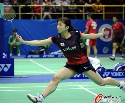 VĐV cầu lông nữ làm quen với trang phục thi đấu gợi cảm ảnh 1