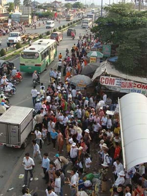 Một lần đi chơi lễ… ớn tới già ảnh 3