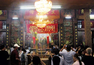 Đem bà Chăm vô miếu ông Khmer ảnh 1