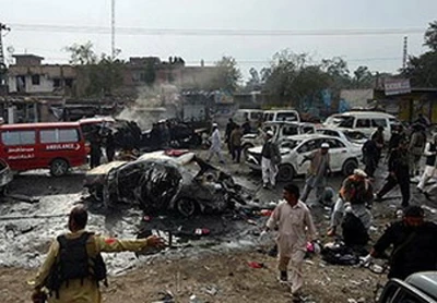 Đánh bom trụ sở an ninh Pakistan làm 8 người chết ảnh 1