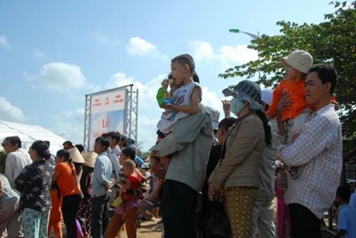 Cắt băng khánh thành cầu Cần Thơ ảnh 10 Cắt băng khánh thành cầu Cần Thơ ảnh 10