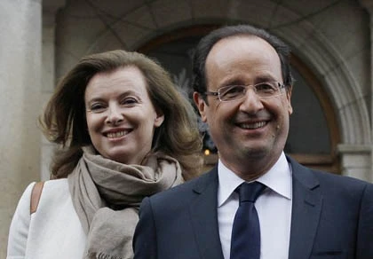 Thành tổng thống, Hollande vẫn bị bạn gái ghen ảnh 1