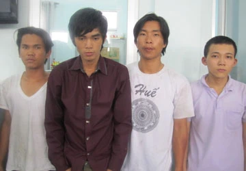 Vụ chặt tay cô gái, cướp xe SH: Bốn tên cướp đều nghiện nặng ảnh 1