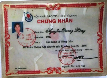 Giả danh phóng viên “tác nghiệp” với CSGT ảnh 2 Giả danh phóng viên “tác nghiệp” với CSGT ảnh 2
