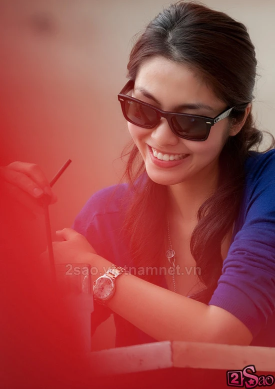 Tăng Thanh Hà đẹp rạng ngời ngay cả khi giản dị ảnh 2