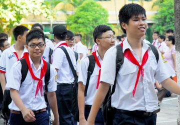 Đi học đeo ba lô: Nơi cấm, nơi cho ảnh 1