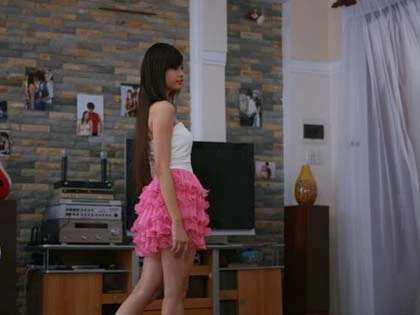 Đinh Ngọc Diệp bị xé áo trong phim 3D Việt ảnh 5