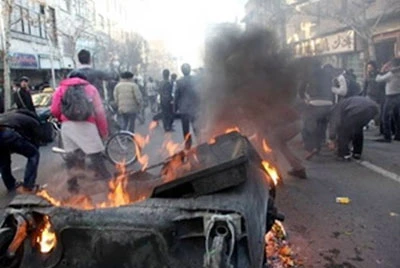 Không được nhắm mắt cổ xúy ảnh 4