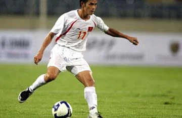 Vũ Phong ở ĐTQG Việt Nam tại AFF Cup 2008. (Ảnh: Quang Minh).