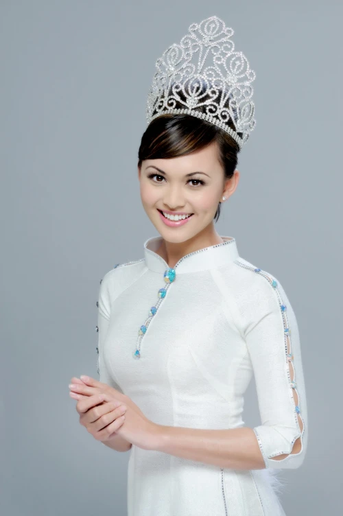 "Hoa hậu cũng phải trả giá" ảnh 4