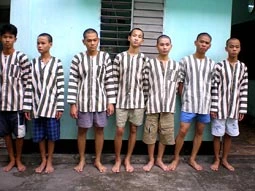 Các đối tượng tham gia cướp. Các đối tượng tham gia cướp.