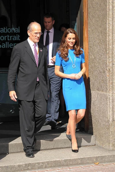 Xôn xao vì công nương Kate đeo vòng cổ 78.000 USD ảnh 5