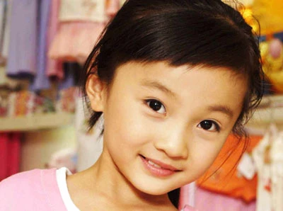 Gặp em bé hát trong lễ khai mạc Olympic Bắc Kinh 2008 ảnh 6