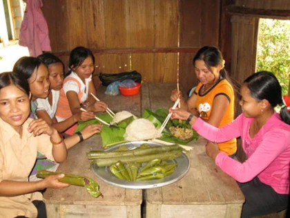 Nữ sinh bỏ học lấy chồng, nhà trường bất lực ảnh 4