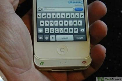 Thiết bị biến iPhone 4 thành điện thoại 2 sim 2 sóng ảnh 11 Thiết bị biến iPhone 4 thành điện thoại 2 sim 2 sóng ảnh 11