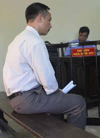 Cựu nhân viên Vietnam Airlines đi tù vì dọa có bom trên máy bay ảnh 1