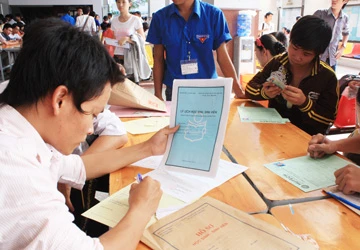 Chuẩn đầu ra ngoại ngữ: Nơi nặng, chỗ nhẹ! ảnh 1