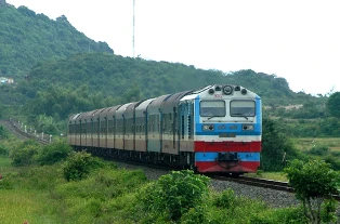 Đề xuất nâng cấp đường sắt Bắc - Nam: Hà Nội đi TP.HCM còn 24 giờ 24 phút ảnh 1