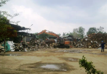 “Cuộc chiến” phế liệu - Bài 1: "Lót tay" để giành mối ảnh 1 “Cuộc chiến” phế liệu - Bài 1: "Lót tay" để giành mối ảnh 1