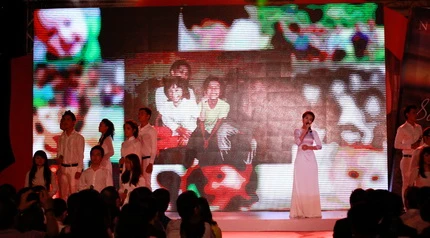 Nick Vujicic giao lưu tại chương trình Chào Việt Nam ảnh 2