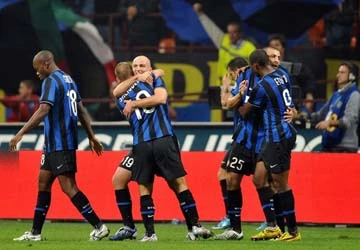 Derby Italia: Inter bị tố dính scandal Calciopoli ảnh 1