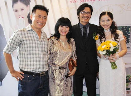 Diễn viên Công Ninh cưới vợ trẻ ở tuổi ngoài 50 ảnh 17