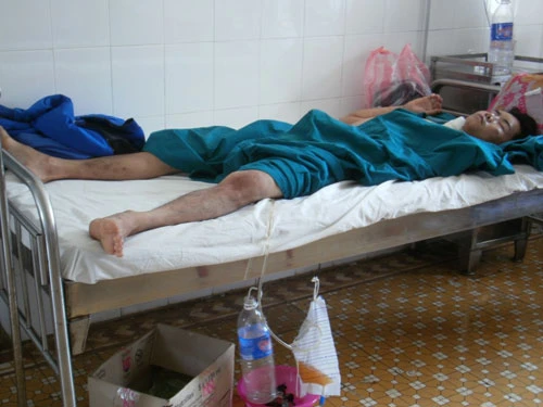 Nghi án nghịch tử giết cha rồi cắt cổ tự tử ảnh 1