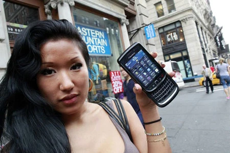 BlackBerry Torch 9800 - thất bại lớn nhất của RIM ảnh 1 BlackBerry Torch 9800 - thất bại lớn nhất của RIM ảnh 1
