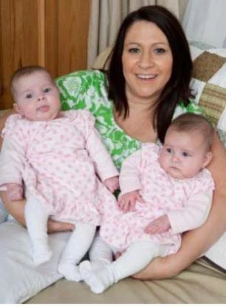 37 tuổi trở thành bà mẹ bận rộn nhất thế giới ảnh 2
