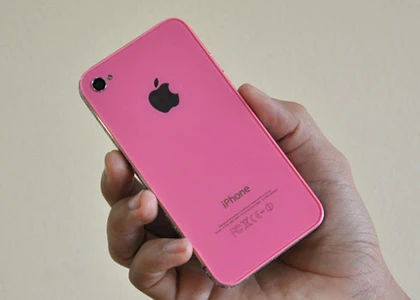 iPhone 4 màu hồng đính ruby của hotgirl Sài Gòn ảnh 9