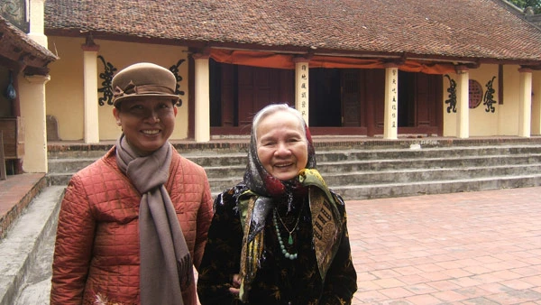 Mẹ và bà ngoại Hải Yến.