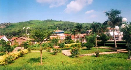 Đảo Long Sơn: sống trong huyền thoại ảnh 1