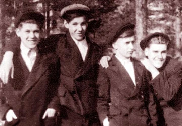 Lụy trên, mị dưới ảnh 2